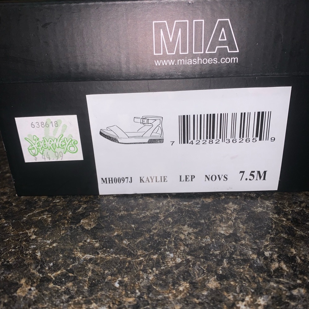 MIA Cheetah print sandals - Picture 5 of 5